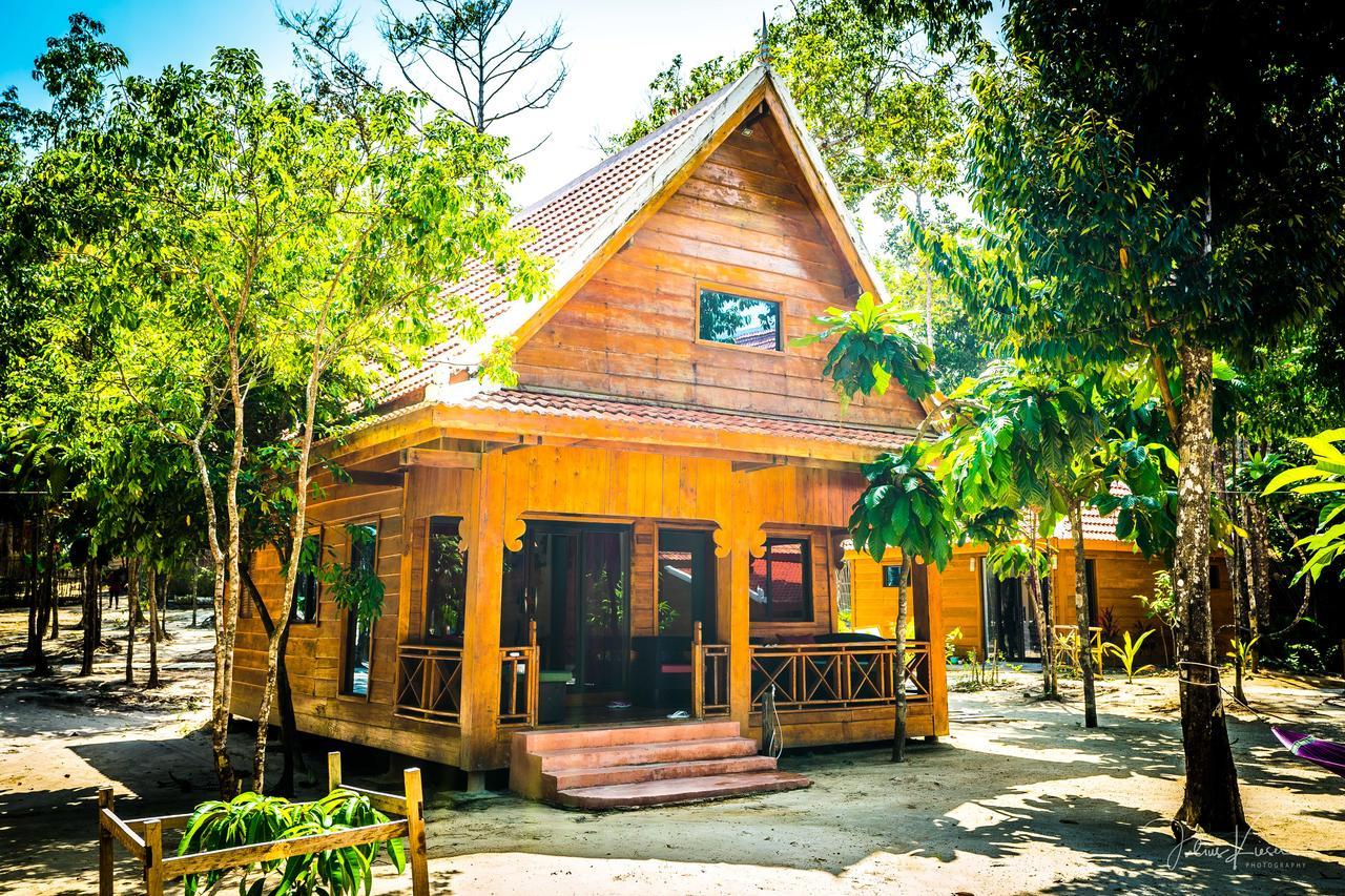 Sol Beach Resort Koh Rong Sanloem Exterior foto